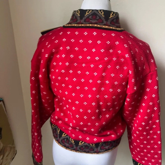 NWT Windfjord Sweater, red, size XS - Picture 4 of 7